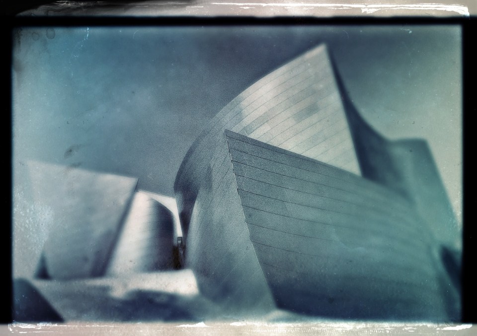 DisneyConcertHall.blue